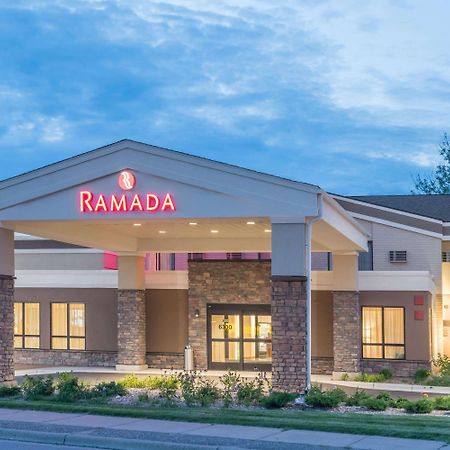 Ramada By Wyndham Minneapolis Golden Valley Exterior foto